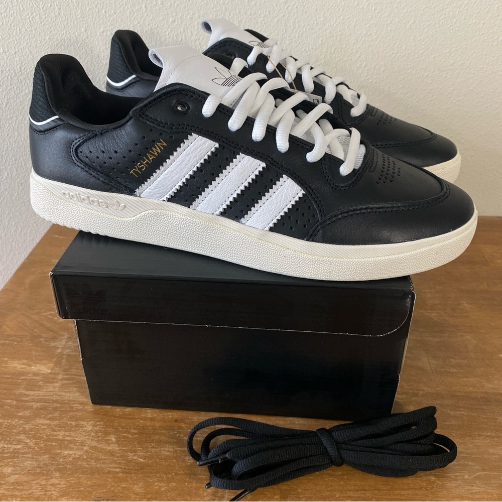Adidas Tyshan Jones Low Skateboarding Shoe Soft Black Leather - Size 9